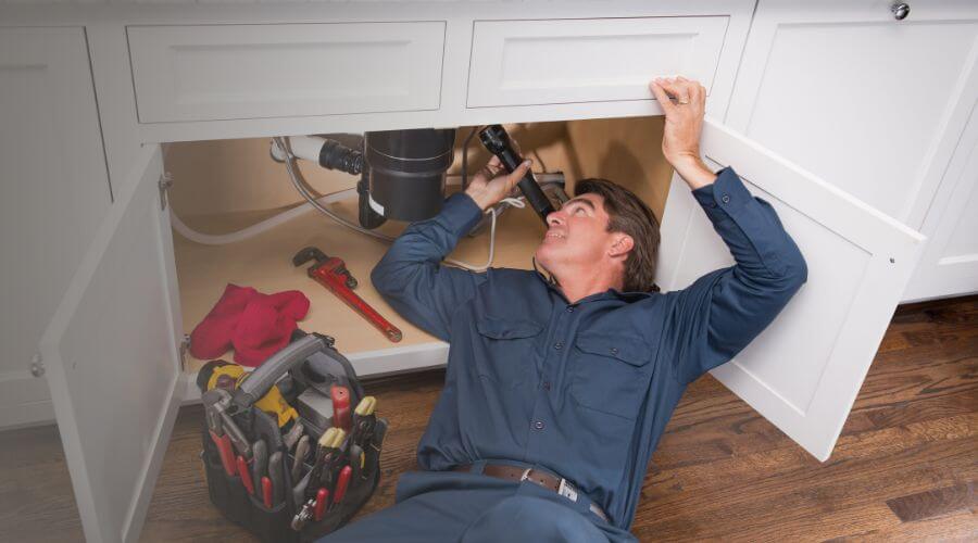 Local annual plumbing maintenance in Edwardsport, IN